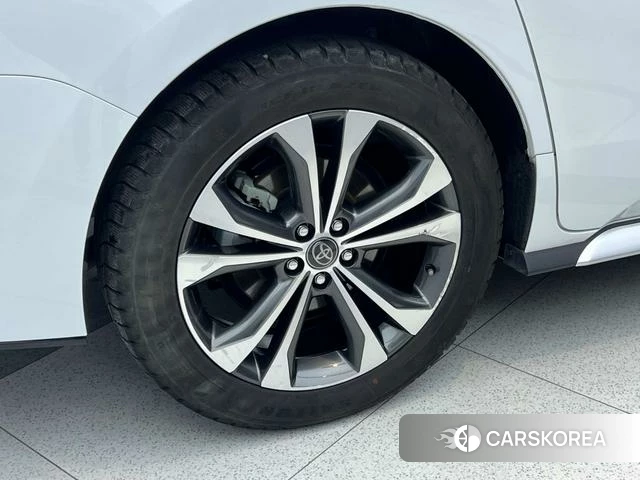 Toyota Grevia 2024 Белый из Китая, фото 3