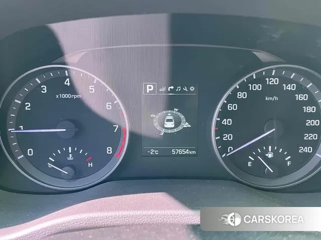 Hyundai Avante AD 2018 Белый из Кореи, фото 3