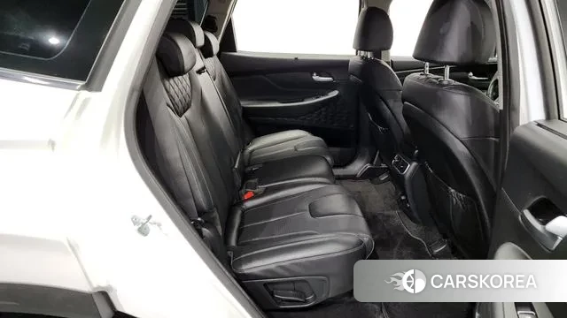 Hyundai The New Santa Fe 2023 Белый из Кореи, фото 3