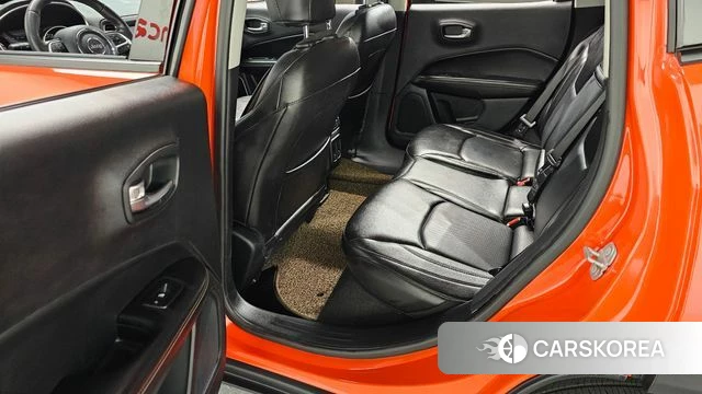 Jeep Compass 2nd Generation 2018 Красный из Кореи, фото 3