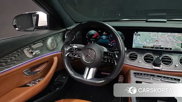 Mercedes-Benz E-Class W213 2021 Белый из Кореи, фото 3