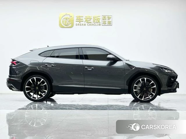 Lamborghini Urus 2019 Темно-серый из Китая, фото 3