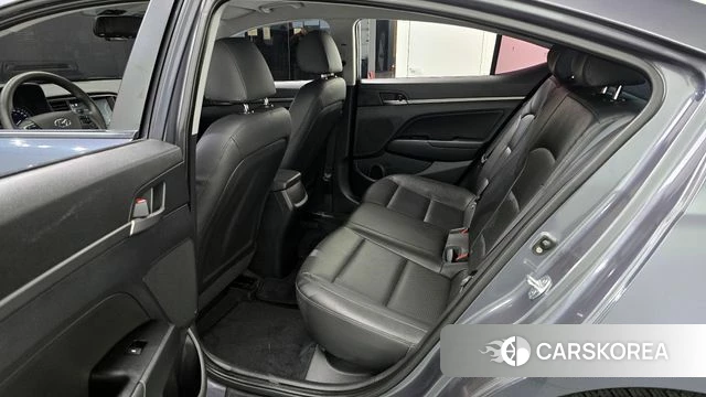 Hyundai Avante AD id 3899846 из Кореи 3