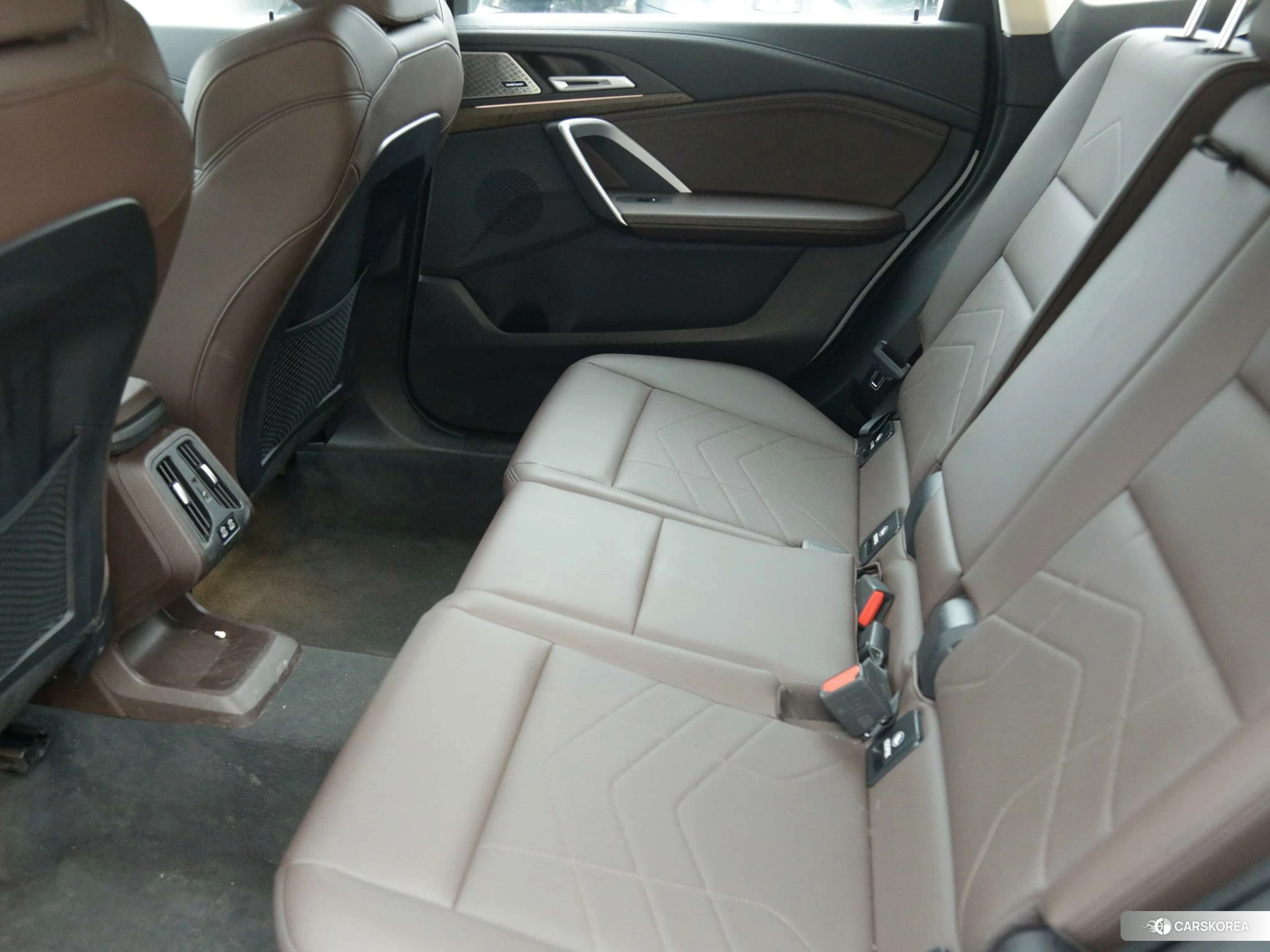 BMW X1 2025 Белый из Китая, фото 3