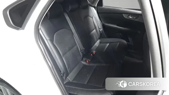 Kia Come New K3 2018 Белый из Кореи, фото 3