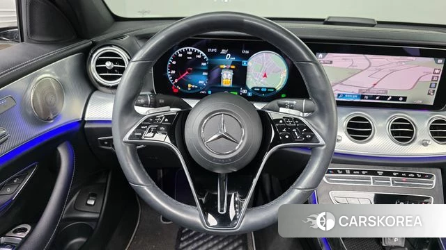 Mercedes-Benz E-Class W213 2021 Белый из Кореи, фото 3