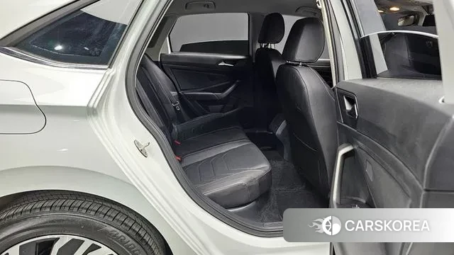 Volkswagen 7th Generation of Jetta 2021 Белый из Кореи, фото 3