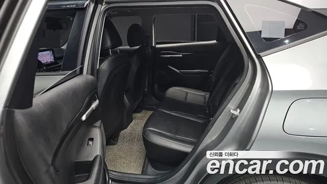 Kia Seltos 2020 Серебристо-серый из Кореи, фото 3