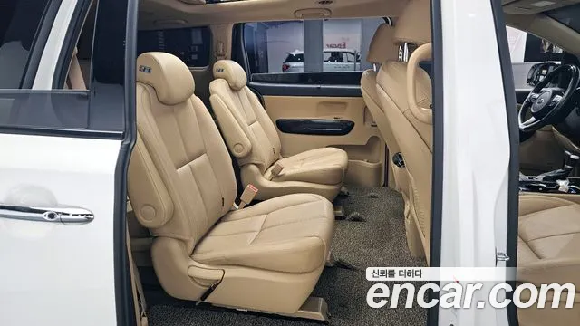 Kia The New Carnival id 2697613 из Кореи 3