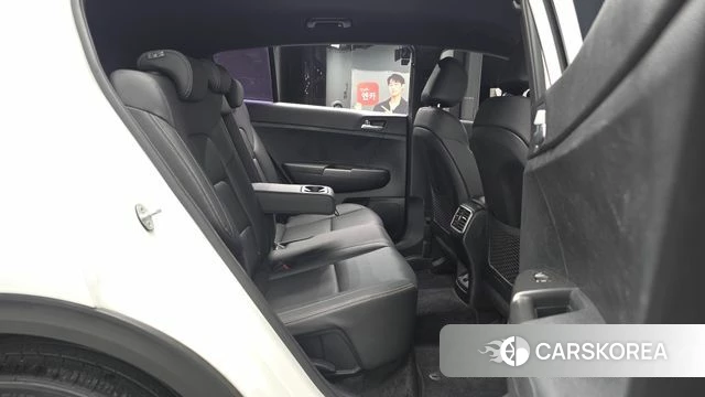 Kia Sportage The Bold 2019 Белый из Кореи, фото 3