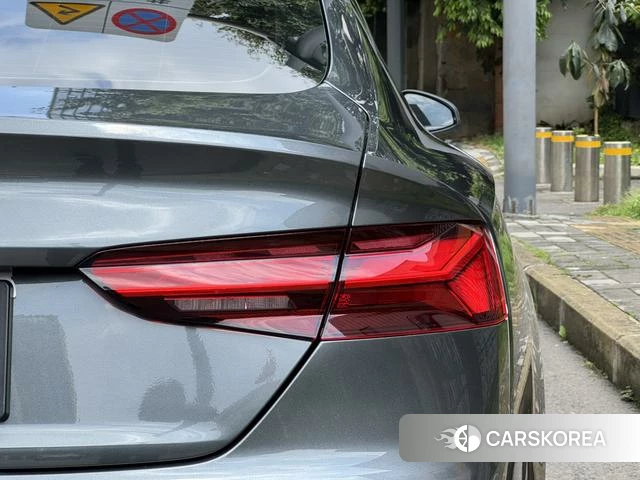 Audi A5 2023 Серебристо-серый из Китая, фото 3
