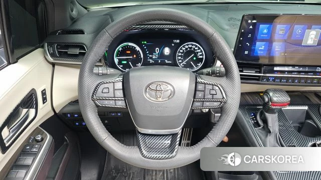Toyota Sienna 4th Generation 2023 Белый из Кореи, фото 3