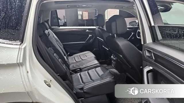 Volkswagen Tiguan Allspace 2020 Белый из Кореи, фото 3