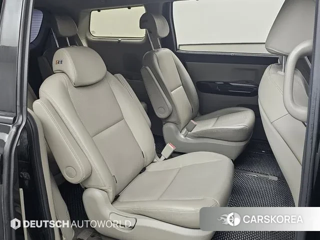 Kia The New Carnival 2019 Черный из Кореи, фото 3