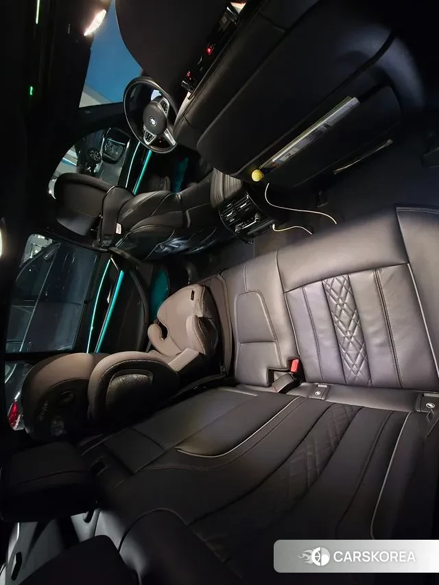 BMW 5 Series (G30) 2023 Серый из Кореи, фото 3