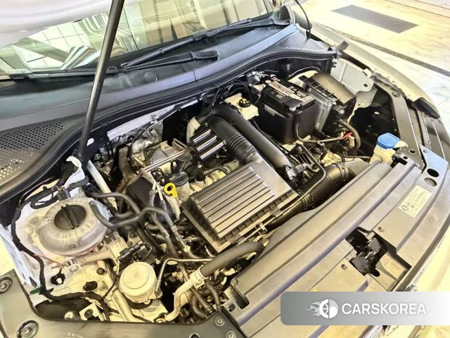 Volkswagen Tiguan L 2020 Белый из Китая, фото 3