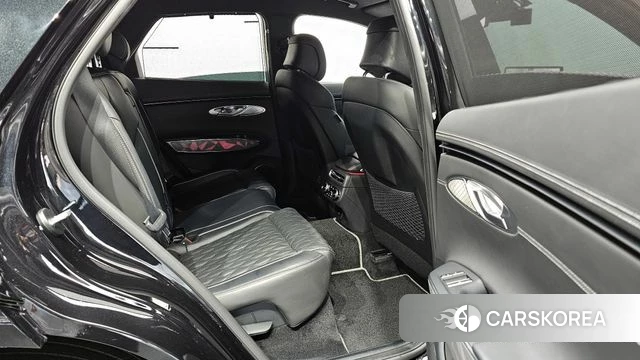 Genesis GV70 2022 Черный из Кореи, фото 3