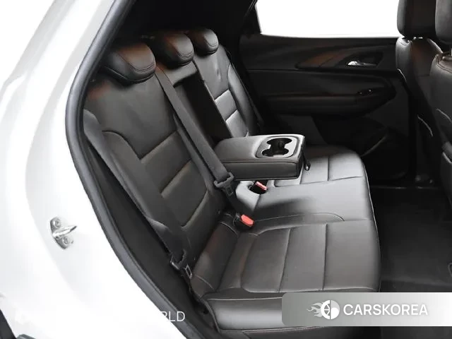 Chevrolet (GM Daewoo) Trailblazer 2022 Белый из Кореи, фото 3