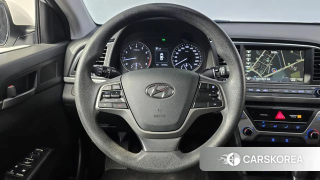 Hyundai Avante AD 2018 Белый из Кореи, фото 3