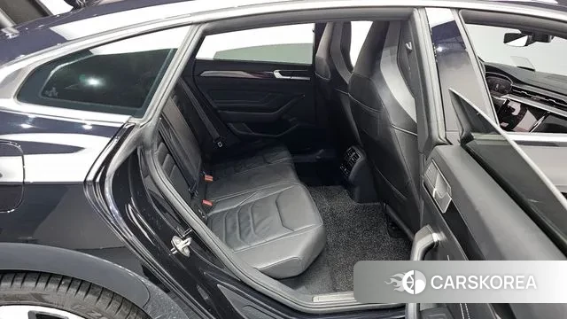 Volkswagen Arteon 2022 Черный из Кореи, фото 3