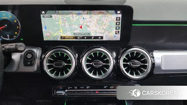 Mercedes-Benz GLB-Class X247 2022 Белый из Кореи, фото 3