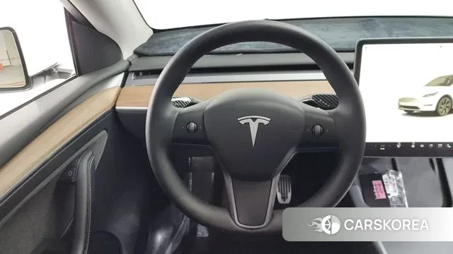 Tesla Model Y 2024 Белый из Кореи, фото 3