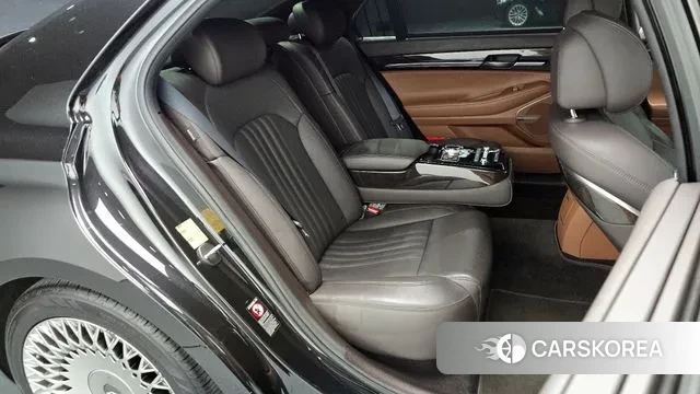Genesis G90 2019 Черный из Кореи, фото 3