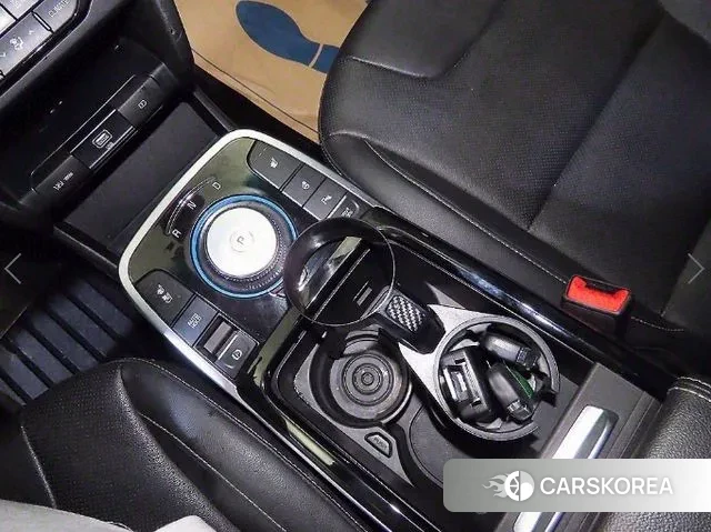 Kia Niro Plus 2022 Серебристо-серый из Кореи, фото 3