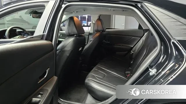 Hyundai Avante (CN7) 2021 Черный из Кореи, фото 3