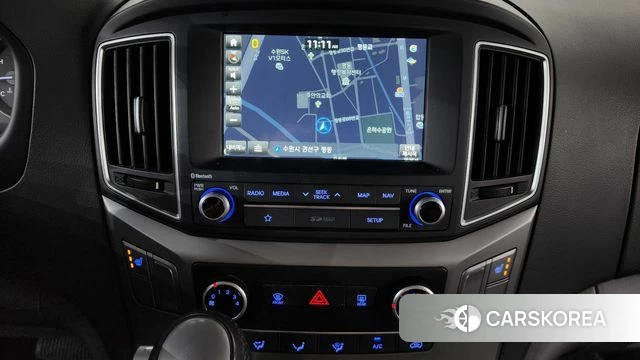 Hyundai The New Grand Starex 2018 Серебряный из Кореи, фото 3