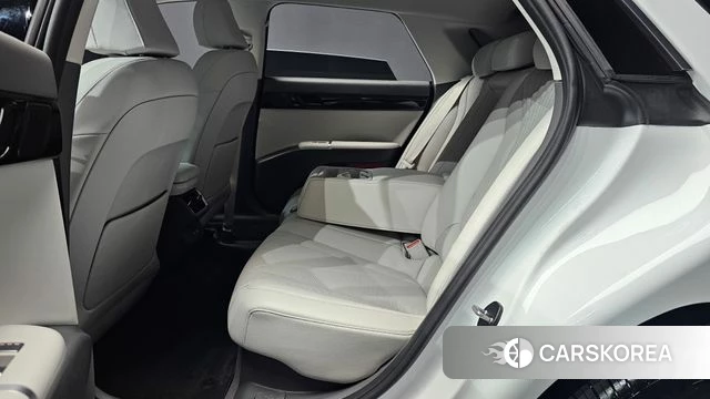 Hyundai Grandeur Hybrid (GN7) 2024 Белый из Кореи, фото 3