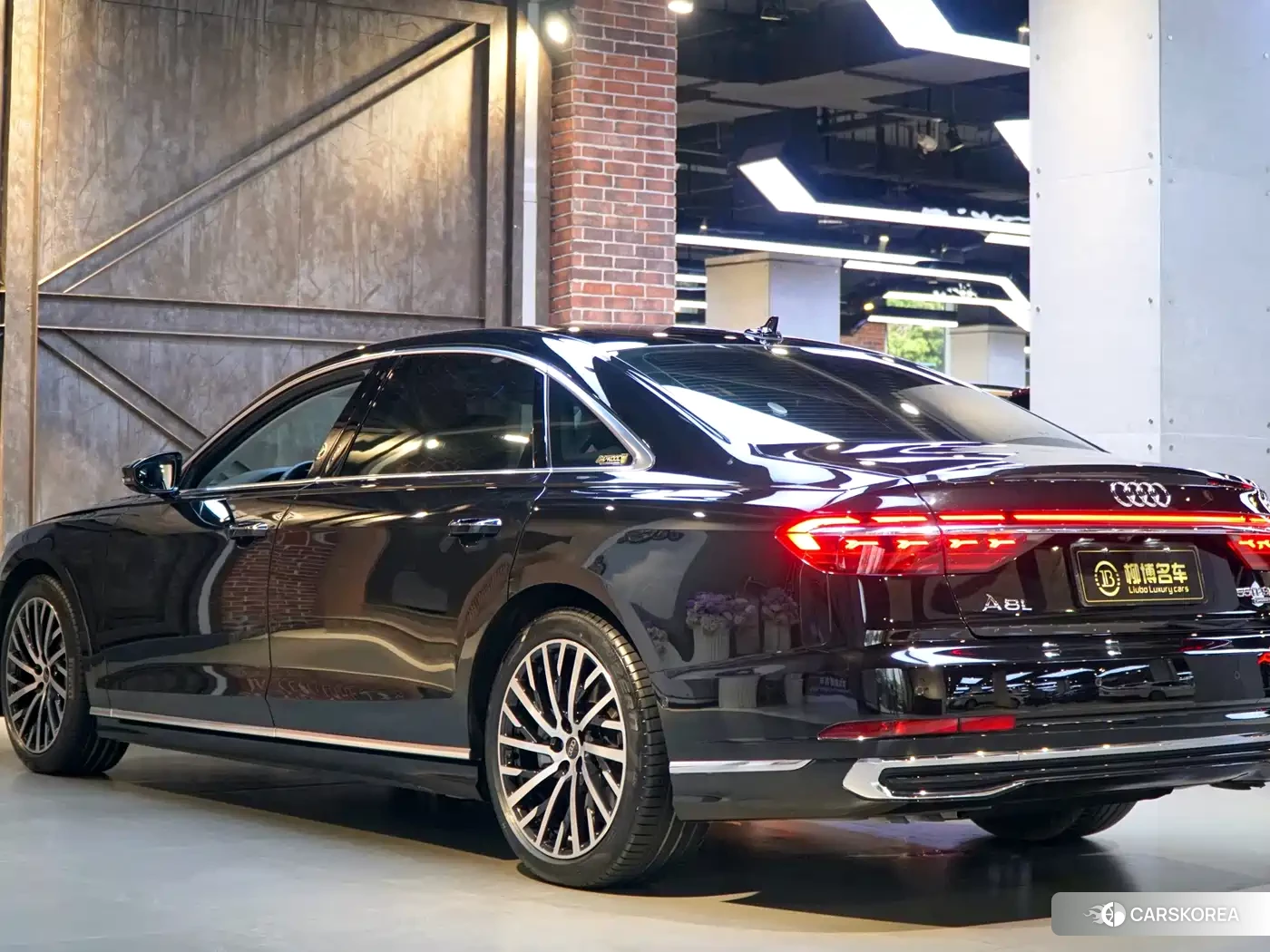 Audi A8 2025 Черный из Китая, фото 3