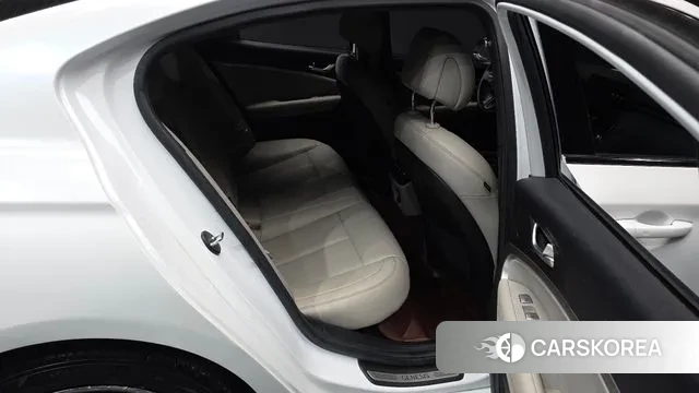 Genesis The New G70 2021 Белый из Кореи, фото 3