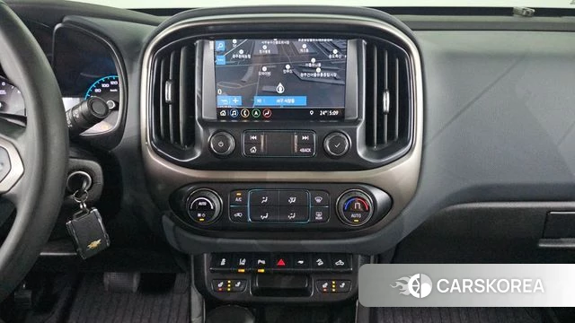 Chevrolet (GM Daewoo) Real New Colorado 2022 Черный из Кореи, фото 3