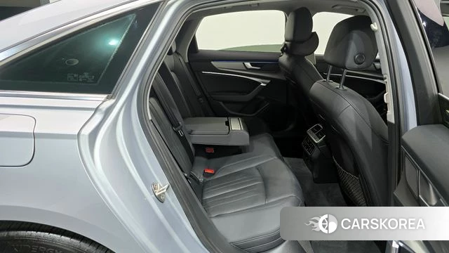 Audi A6 (C8) 2020 Серебряный из Кореи, фото 3