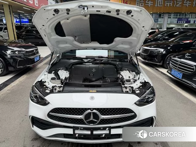 Mercedes-Benz Class C 2023 Белый из Китая, фото 3
