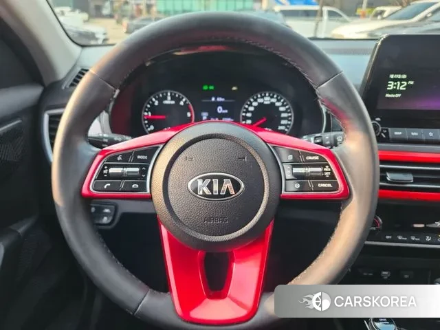 Kia Seltos 2020 Белый из Кореи, фото 3