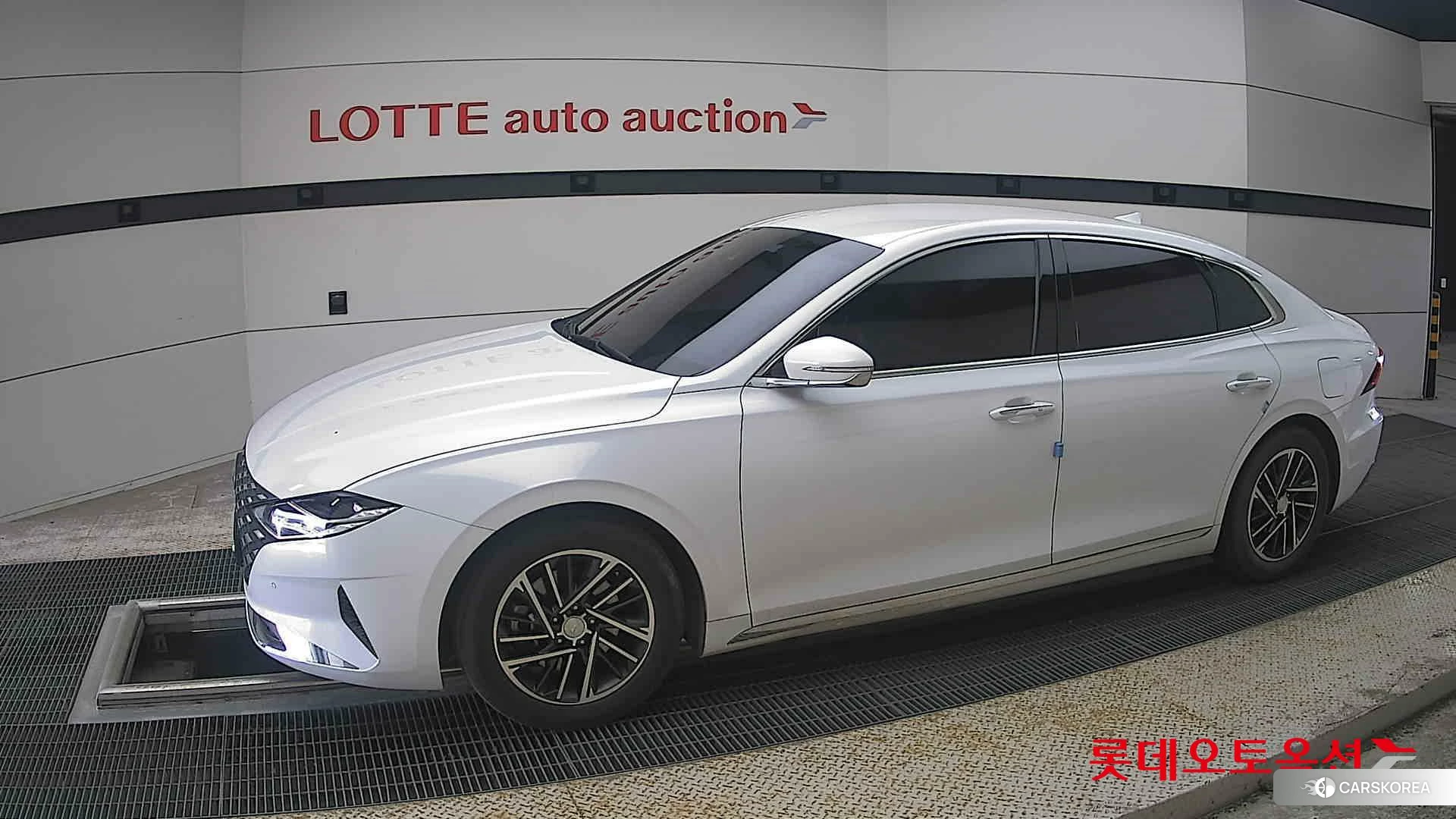 Hyundai Grandeur 2020 White cream (optional) из Кореи, фото 3