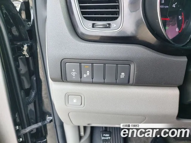 Kia All New Carnival 2018 Черный из Кореи, фото 3