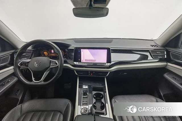 Volkswagen Tourang 2022 Черный из Китая, фото 3