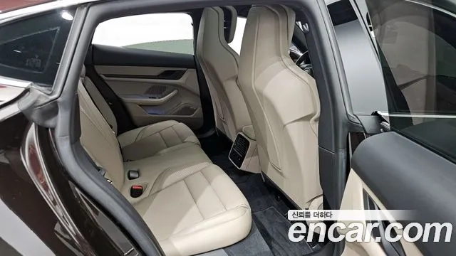 Porsche Taycan id 2906689 из Кореи 3