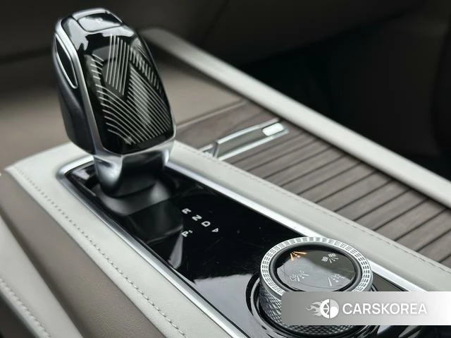 Roewe RX9 2024 Зеленый из Китая, фото 3