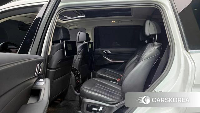 BMW X7 (G07) 2021 Белый из Кореи, фото 3
