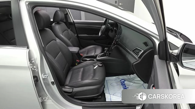 Hyundai Avante AD 2018 Серебряный из Кореи, фото 3