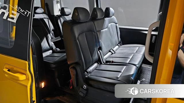 Hyundai Staria 2021 Желтый из Кореи, фото 3