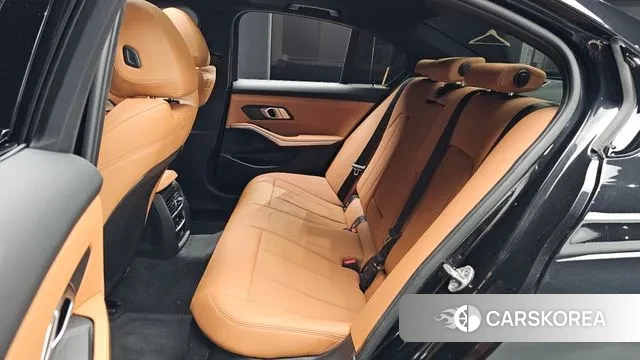 BMW 3 Series (G20) 2024 Черный из Кореи, фото 3