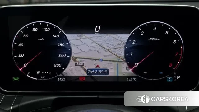 Mercedes-Benz C-Class W206 2024 Белый из Кореи, фото 3