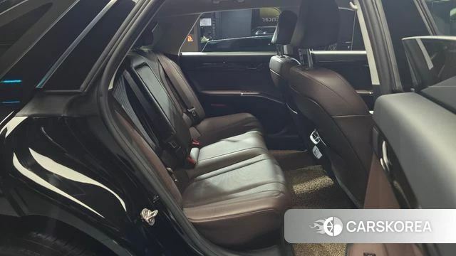 Hyundai Grandeur Hybrid (GN7) 2023 Черный из Кореи, фото 3