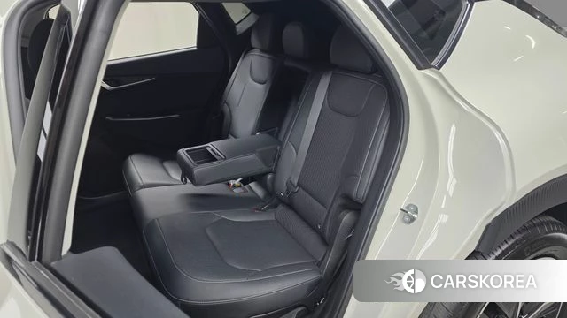 Kia EV6 2023 Жемчужный цвет из Кореи, фото 3