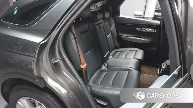 Genesis GV70 2024 Зеленый из Кореи, фото 3